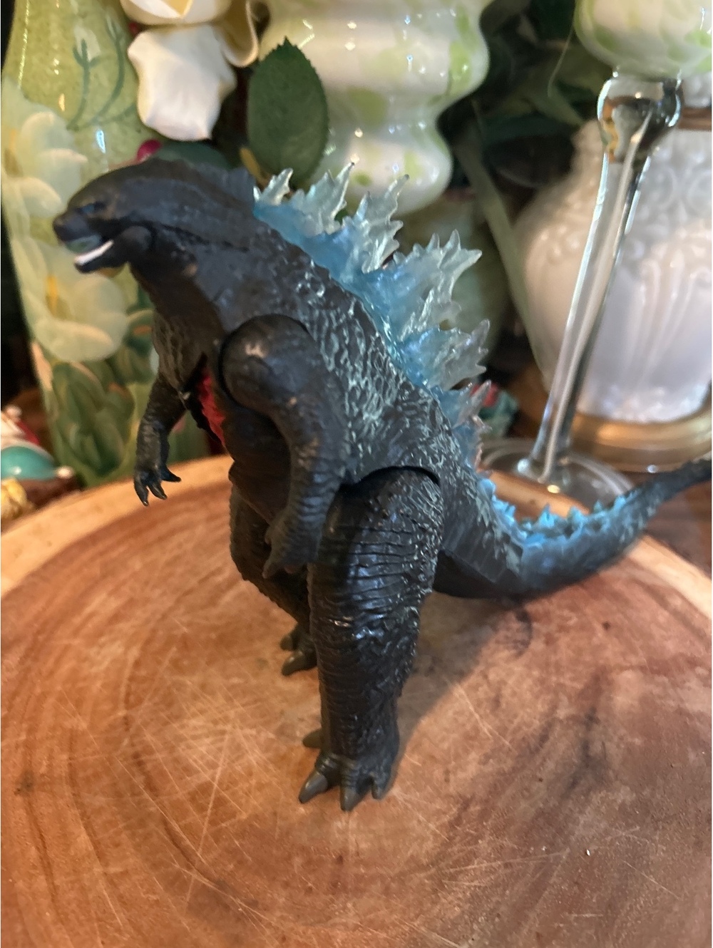 Godzilla Figure Toho Playmates Action Figure 2020 6" Tall 11" Long